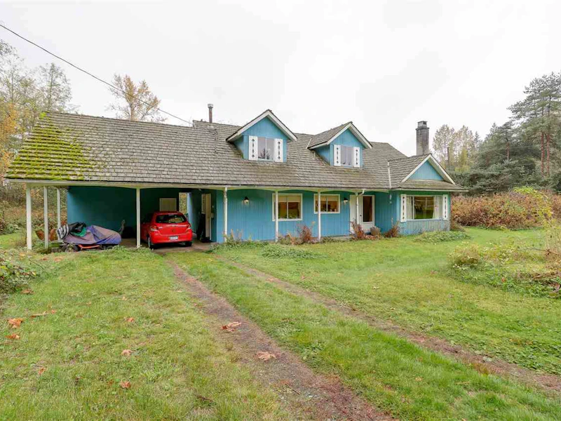 27030 106th Avenue, Maple Ridge BC V2W 1Y6