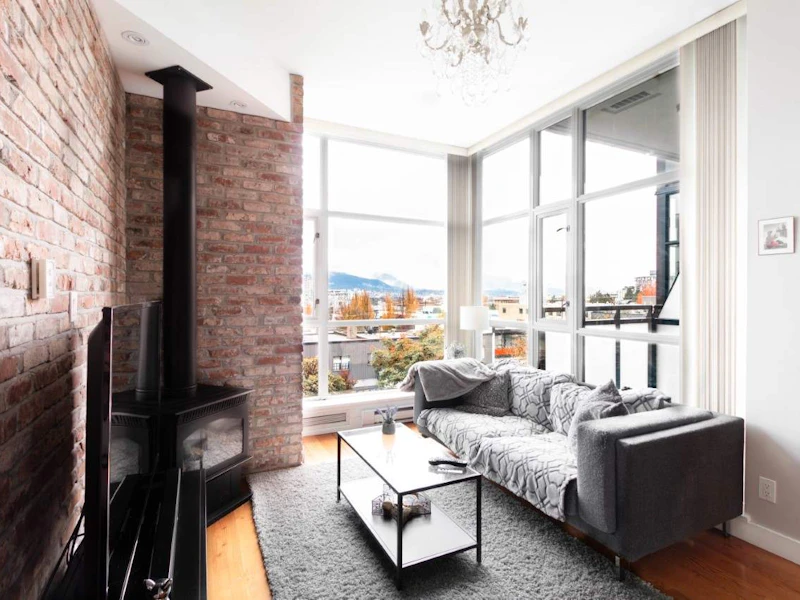 313 - 2515 Ontario Street, Vancouver BC V5T 4V4