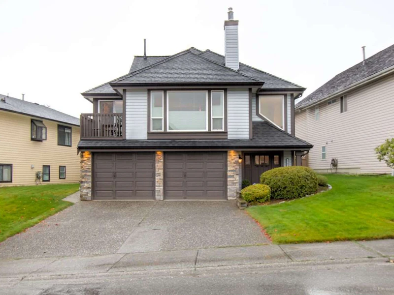 2769 Westlake Drive, Coquitlam BC V3C 5J9