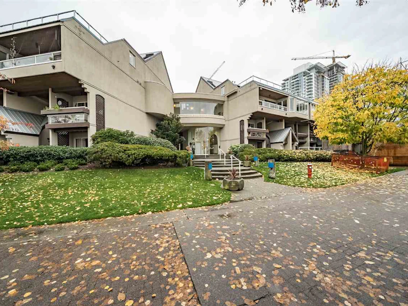 209 - 5 K De K Court, New Westminster BC V3M 6B6