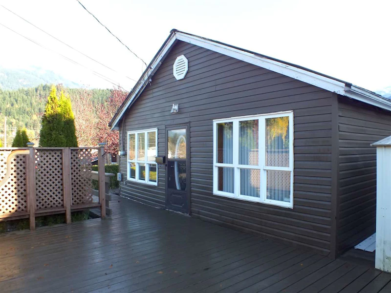 640 Park Street, Hope BC V0X 1L4