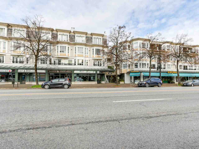 252 - 2565 W Broadway Street, Vancouver BC V6K 2E9