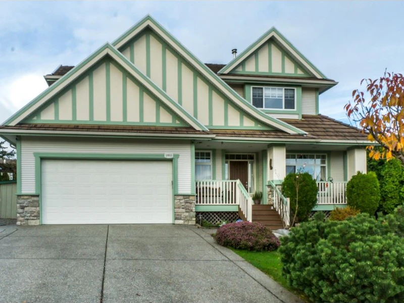 18935 59a Avenue, Surrey BC V3S 7T4