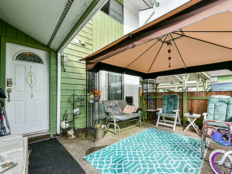 4 - 9342 Hazel Street, Chilliwack BC V2P 5N2