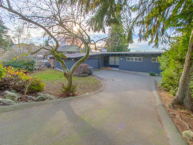 10433 125a Street, Surrey BC V3V 5A1