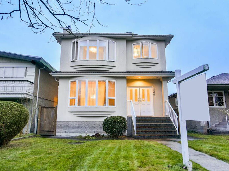 136 E 53rd Avenue, Vancouver BC V5X 1H8