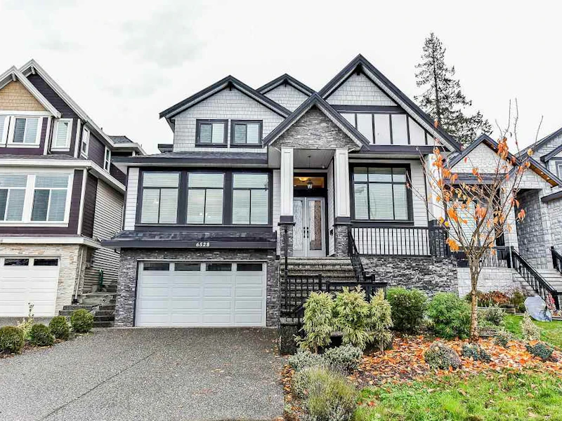 6528 124th Street, Surrey BC V3W 1P7