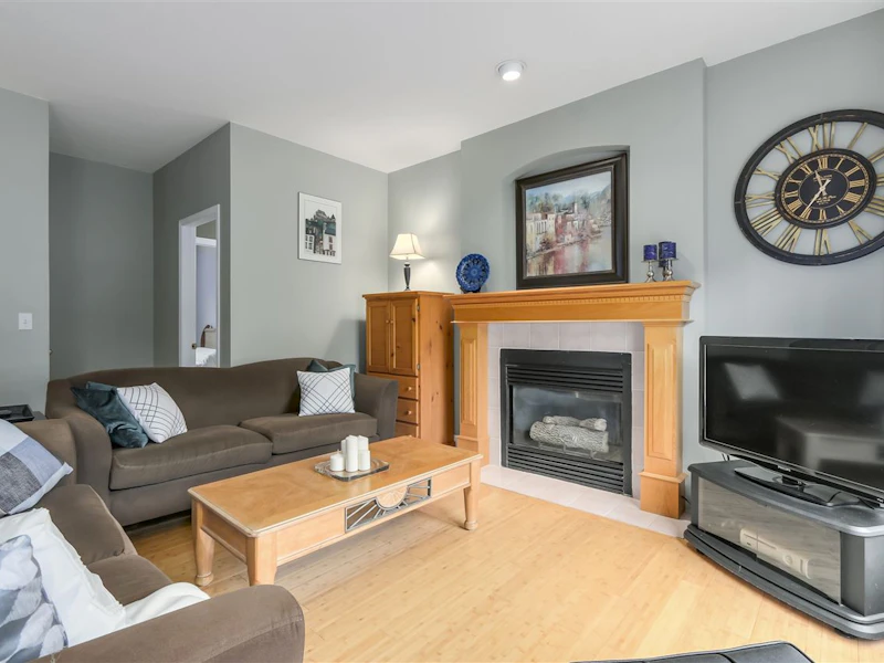 2610 Homesteader Way, Port Coquitlam BC V3C 5Y6