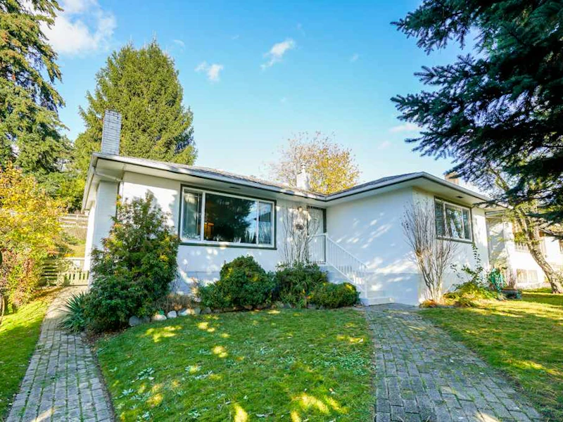 5257 Patrick Street, Burnaby BC V5J 3B2