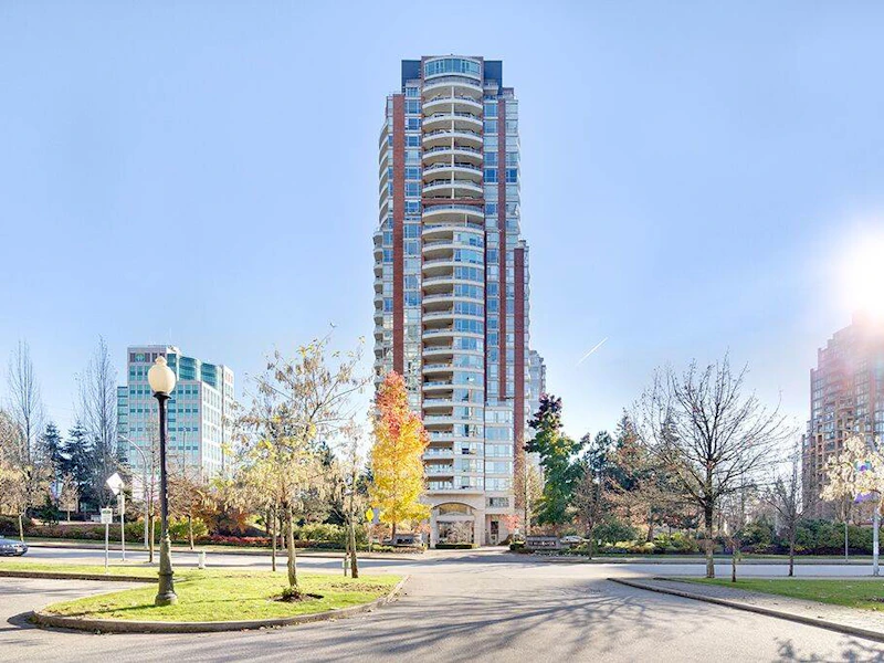 605 - 6838 Station Hill Drive, Burnaby BC V3N 5A4