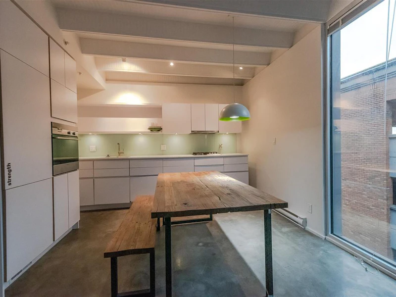 802 - 219 E Georgia Street, Vancouver BC V6A 1Z6