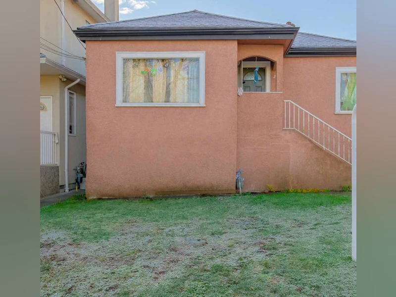 2254 E 24th Avenue, Vancouver BC V5N 2V2