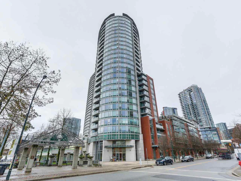 2707 - 58 Keefer Place, Vancouver BC V6B 0B8