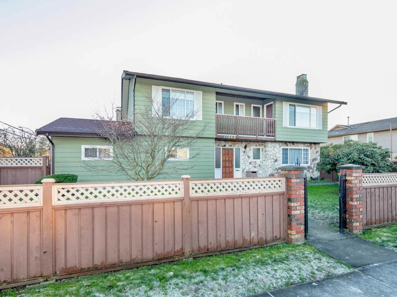 11860 King Road, Richmond BC V7A 3B6