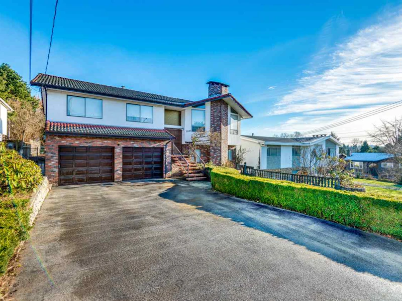 2580 Ellerslie Avenue, Burnaby BC V5B 4N2