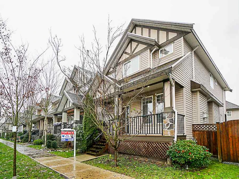 19150 70th Avenue, Surrey BC V4N 5W6