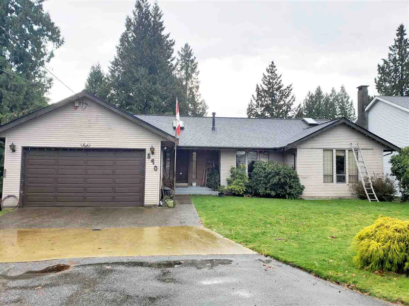 540 Ebert Avenue, Coquitlam BC V3J 2L2