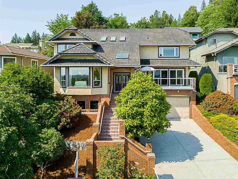 7601 Arvin Court, Burnaby BC V5A 4N1