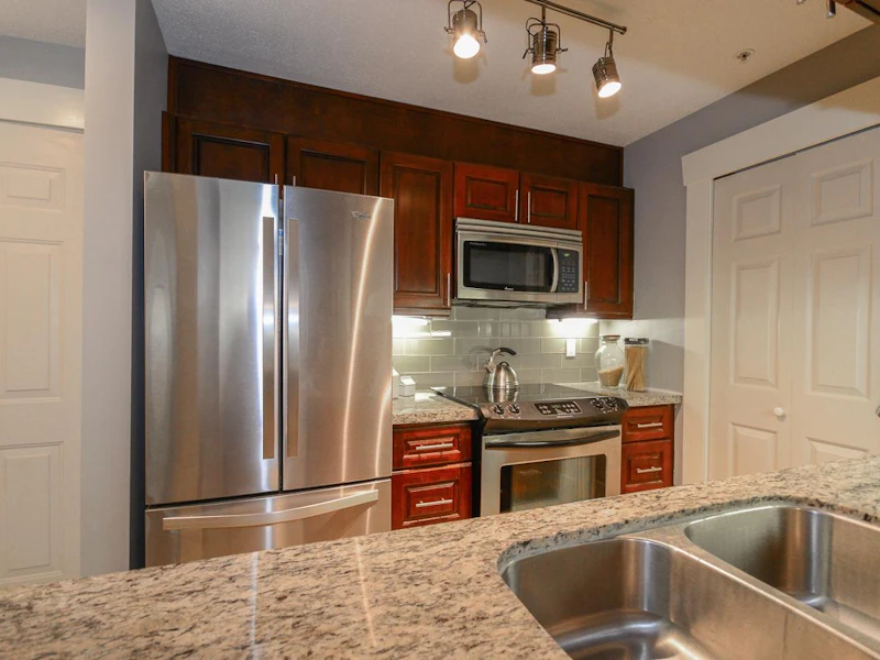 327 - 5600 Andrews Road, Richmond BC V7E 6N1