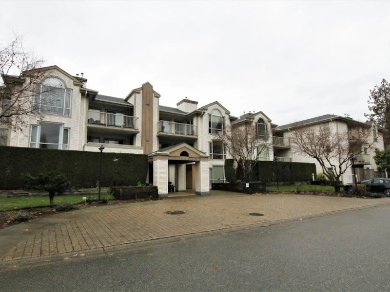 202 - 19122 122nd Avenue, Pitt Meadows BC V3Y 2N7