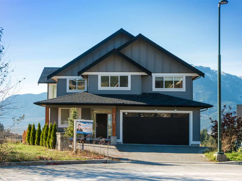 2938 Strangway Place, Squamish BC V8B 0P8