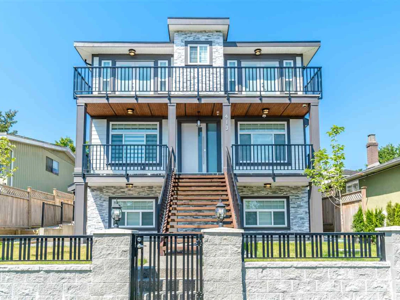 413 Wilson Street, New Westminster BC V3L 3R5