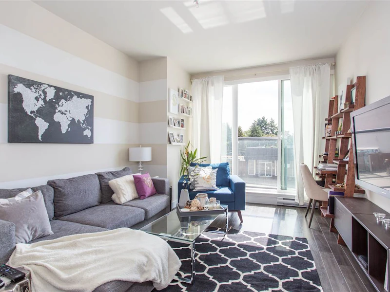 218 - 388 Kootenay Street, Vancouver BC V5K 3R5