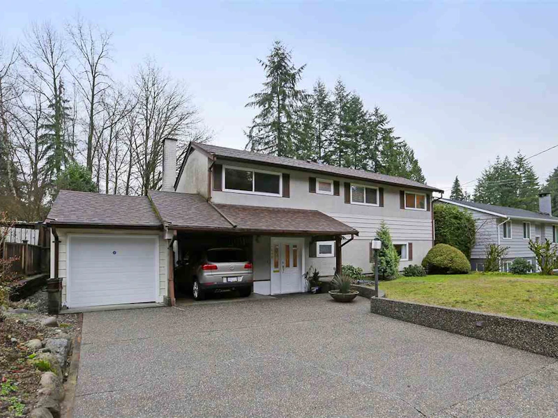1696 Arborlynn Drive, North Vancouver BC V7J 2V8