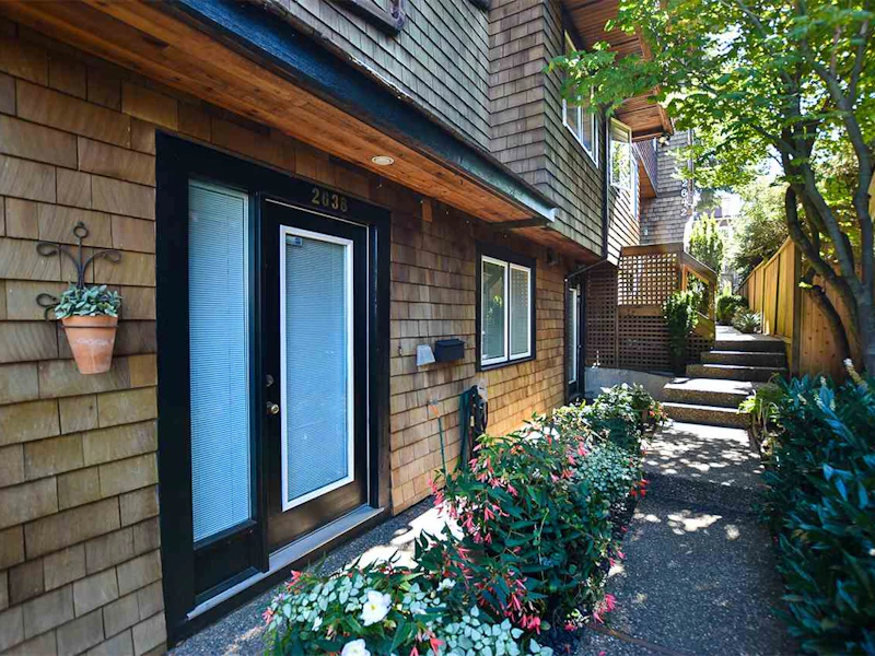 2638 York Avenue, Vancouver BC V6K 1E5