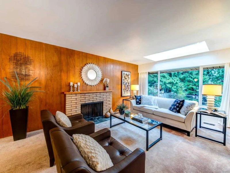 4129 Hoskins Road, North Vancouver BC V7K 2P4