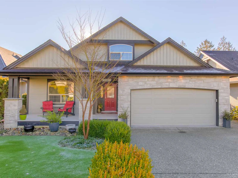 23770 110th Avenue, Maple Ridge BC V2W 1E7