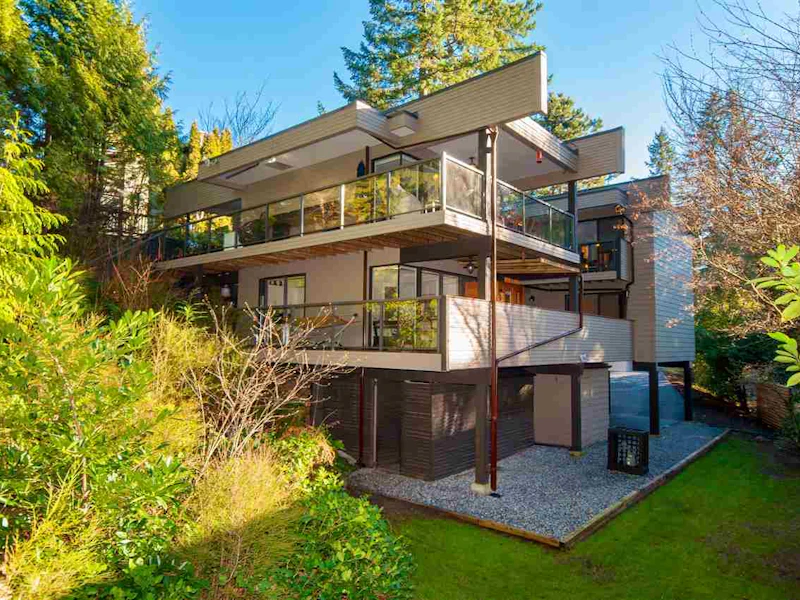 1855 Layton Drive, North Vancouver BC V7H 1Y1