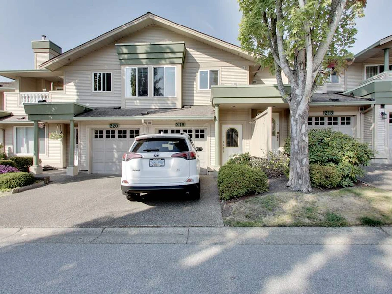 219 - 13888 70th Avenue, Surrey BC V3W 0R8
