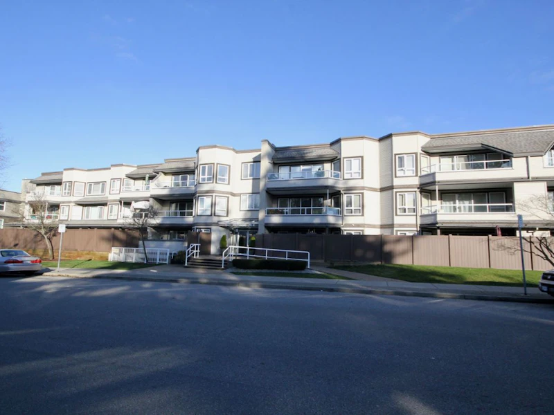 301 - 1840 E Southmere Crescent, Surrey BC V4A 9C5