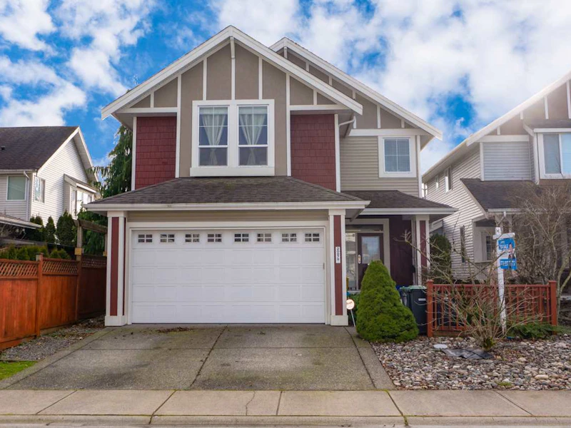 20878 84a Avenue, Langley BC V2Y 0A4