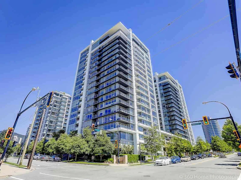 1705 - 1320 Chesterfield Avenue, North Vancouver BC
