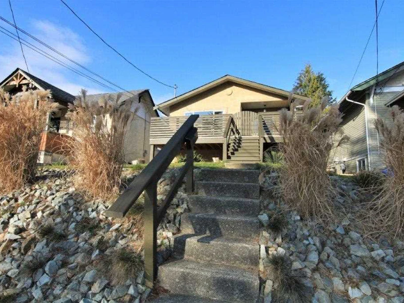 32853 3rd Avenue, Mission BC V2V 1M9