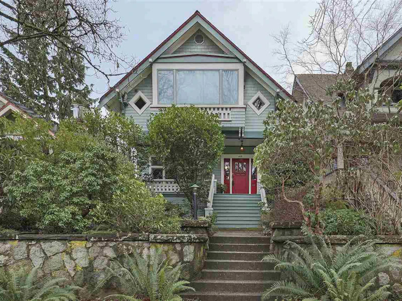 448 W 18th Avenue, Vancouver BC V5Y 2B1