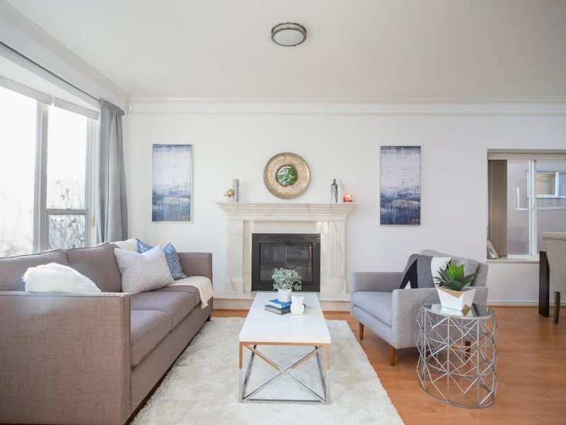 2609 Kitchener Street, Vancouver BC V5K 3C9