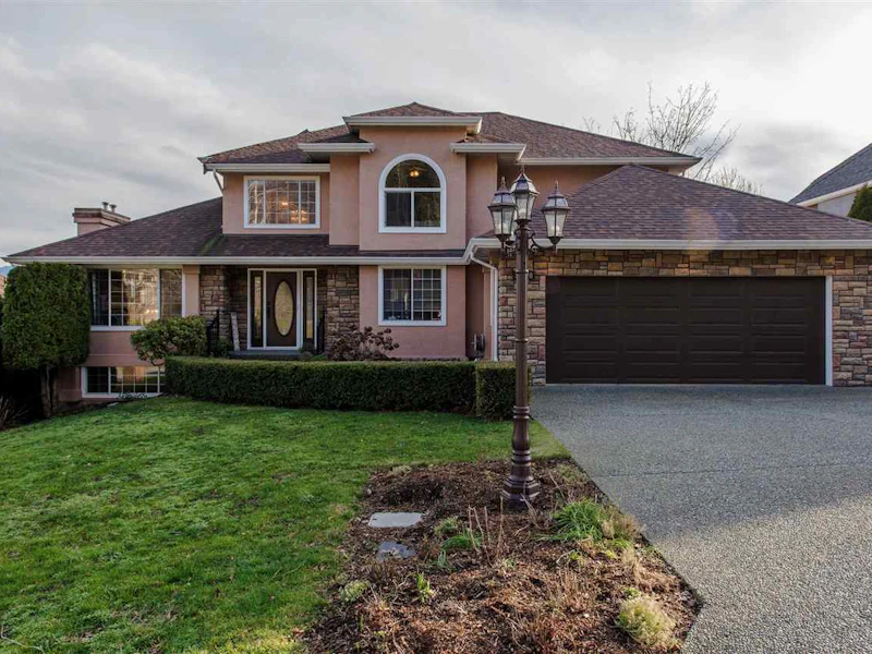 35870 Graystone Drive, Abbotsford BC V3G 1G1