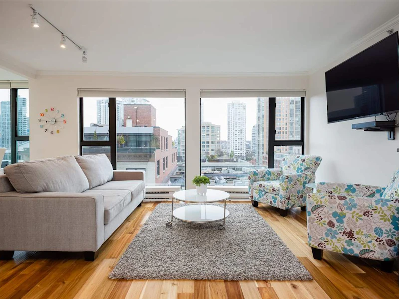 706 - 1155 Homer Street, Vancouver BC V6B 5T5
