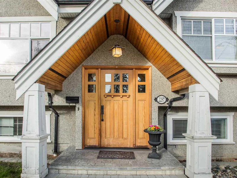 2257 King Albert Avenue, Coquitlam BC V3J 1Z8