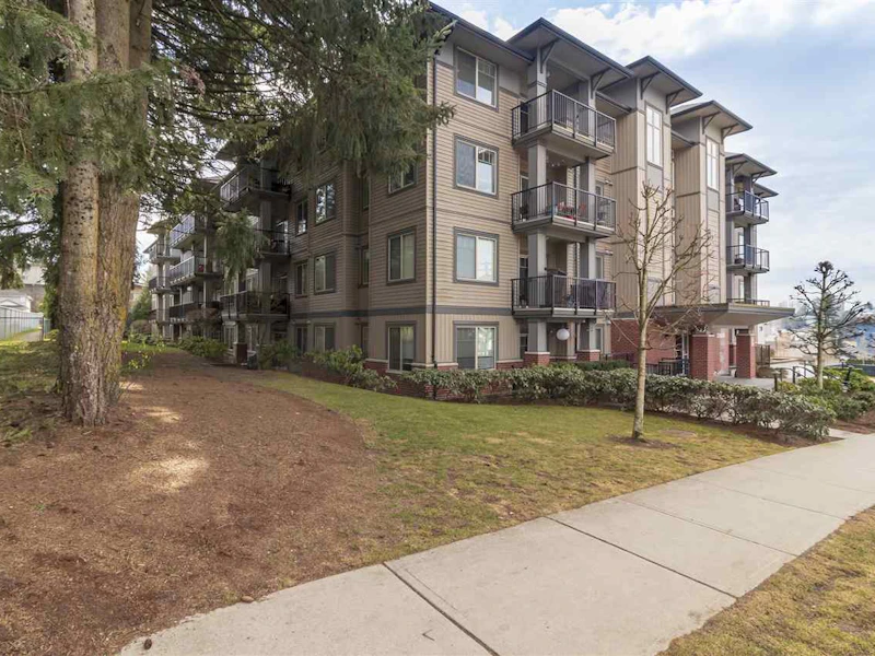 203 - 33898 Pine Street, Abbotsford BC V2S 2P3