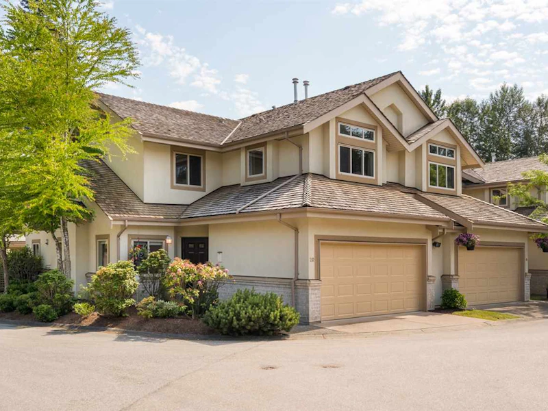 20 - 3387 King George Boulevard, Surrey BC V4P 1B7