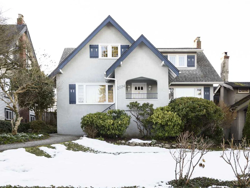 2034 W 35th Avenue, Vancouver BC V6M 1H9