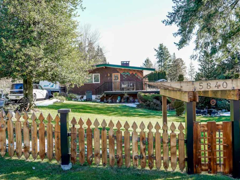 5840 172nd Street, Surrey BC V3S 3Z6
