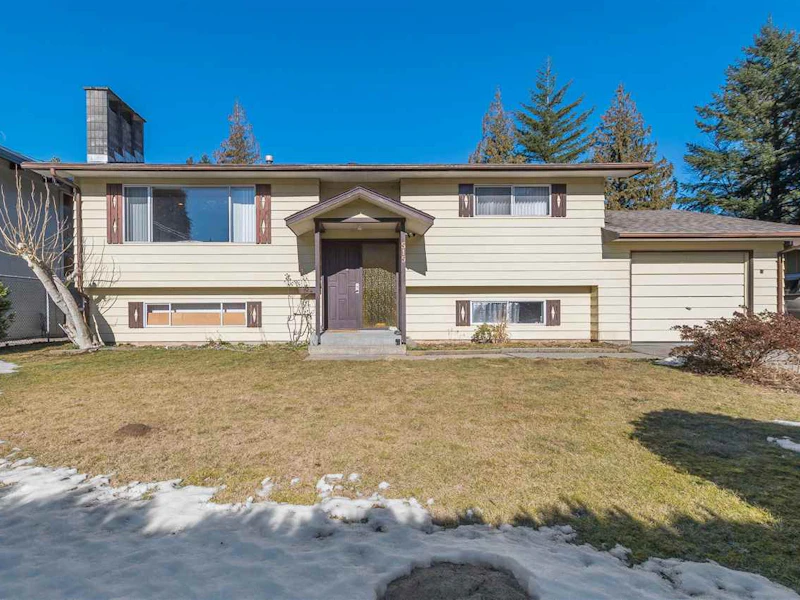 515 Naismith Avenue, Harrison Hot Springs BC V0M 1A3