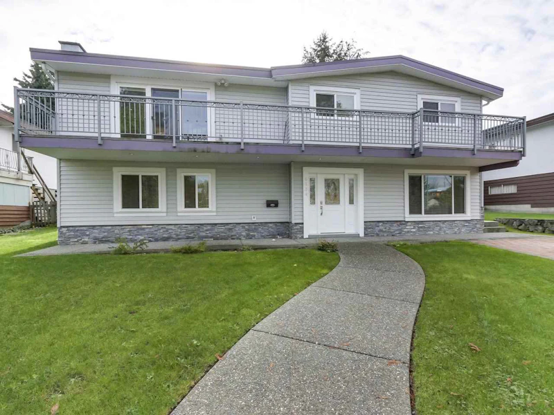 6134 Service Street, Burnaby BC V5H 1V8