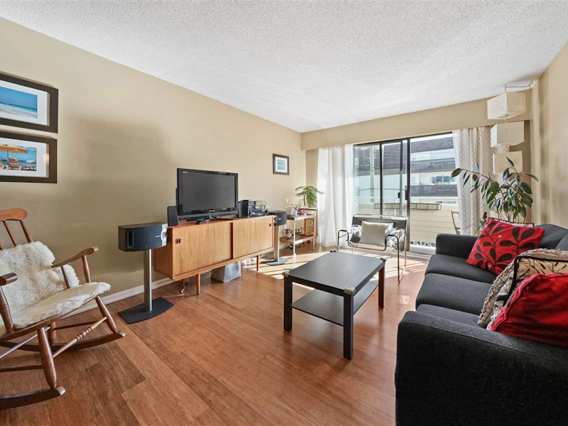 319 - 750 E 7th Avenue, Vancouver BC V5T 4H5