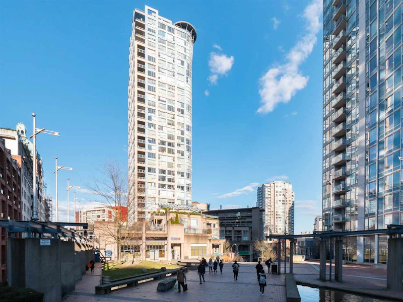 802 - 183 Keefer Place, Vancouver BC V6B 6B9